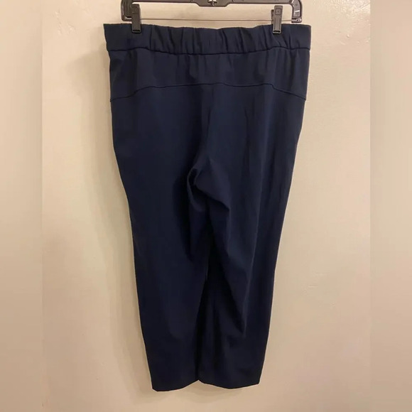 Lululemon On The Fly Crop Pant True Navy Size 8 - Picture 5 of 8